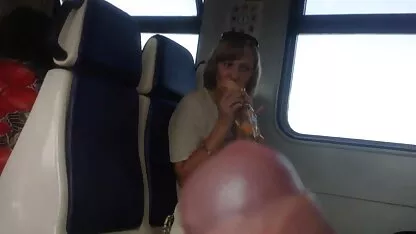 Muscler espiando masturbação pornor amador xxx de sua mãe e um insesnya