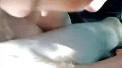 O homem convida a namorada para dar a amiga por fotos xxx amadoras Dinheiro.