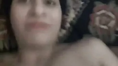 A irmã a dormir foto porno caiu na net com o irmão.