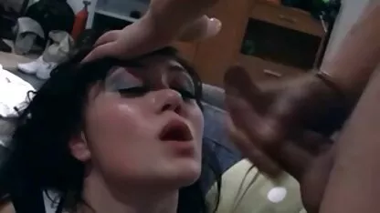 Kondyuk otpokal dois vermes porno xx amador