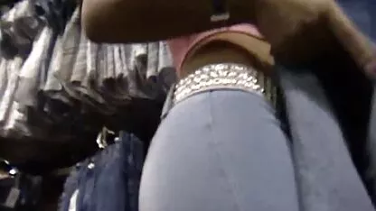 Besta ruiva jovem a chupar pilas e a fazer videos xxx caiu na net sexo na cama