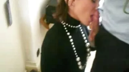 Dois homens amadoras xxx fotos e uma jovem loira têm sexo violento com a mzhm.