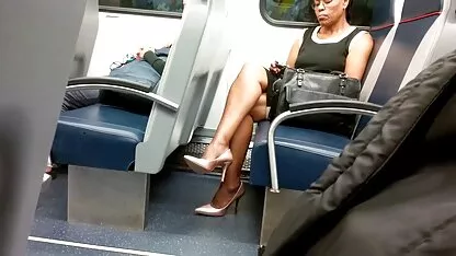 Ela xxx videos caiu na net mesma com um vibrador