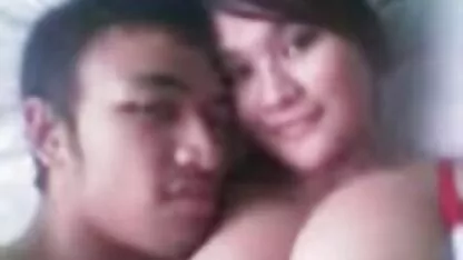 Uma rapariga que magoou os teus amigos porque uma punheta suja e faz Fetiche por xxxsexoamador pés