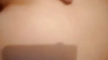 Morena provocadora abre as pernas e vagina Masturbação xxxsexoamador Rapada