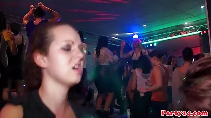 Limpeza de hotel madura foder ao almoço foto porno caiu na net